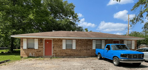 606 S Bonner Street Studio-6 Beds House for Rent - Photo Gallery 13